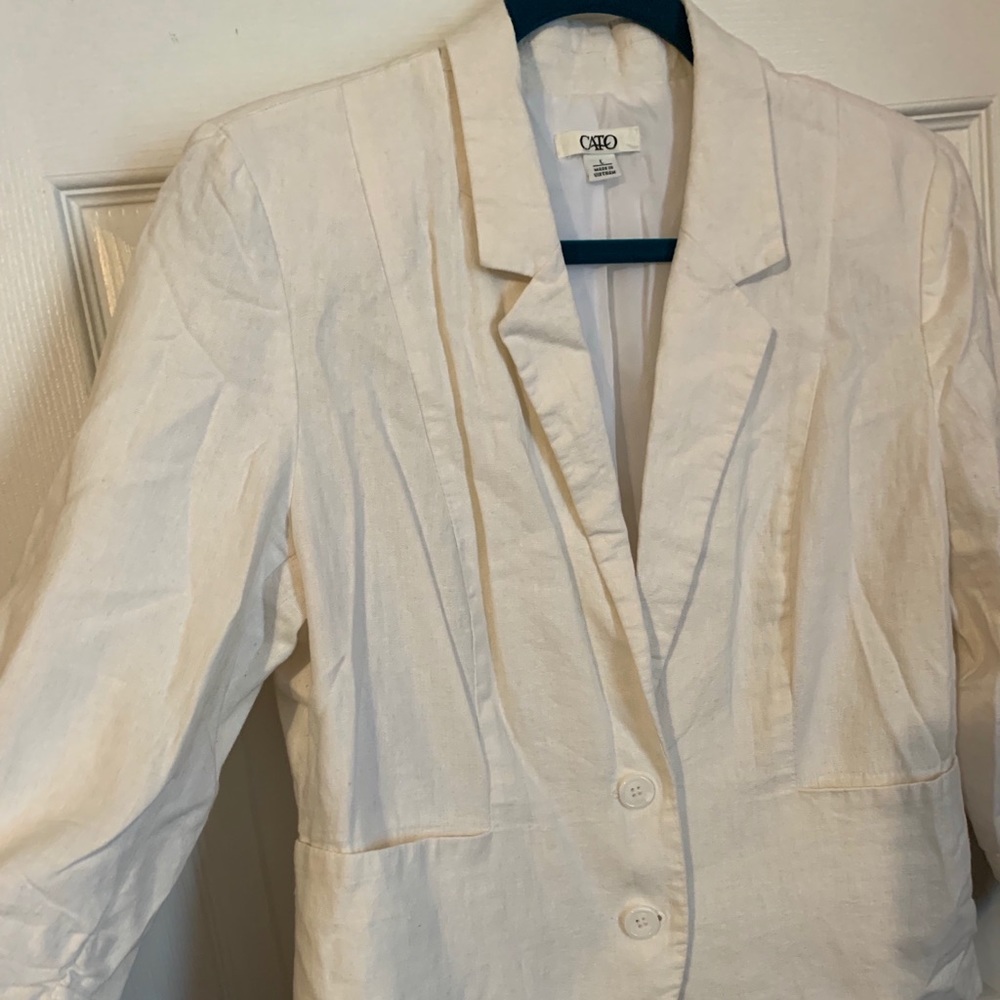 GUC White Jacket